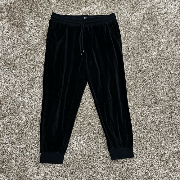 Women’s velour track suit - Picture 2 of 2